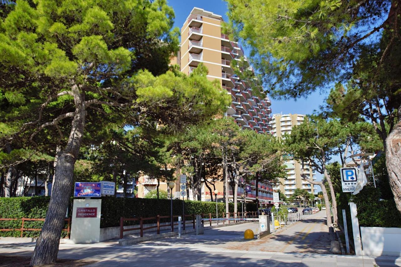 Condominio Cristallo Lignano Sabbiadoro Extérieur photo