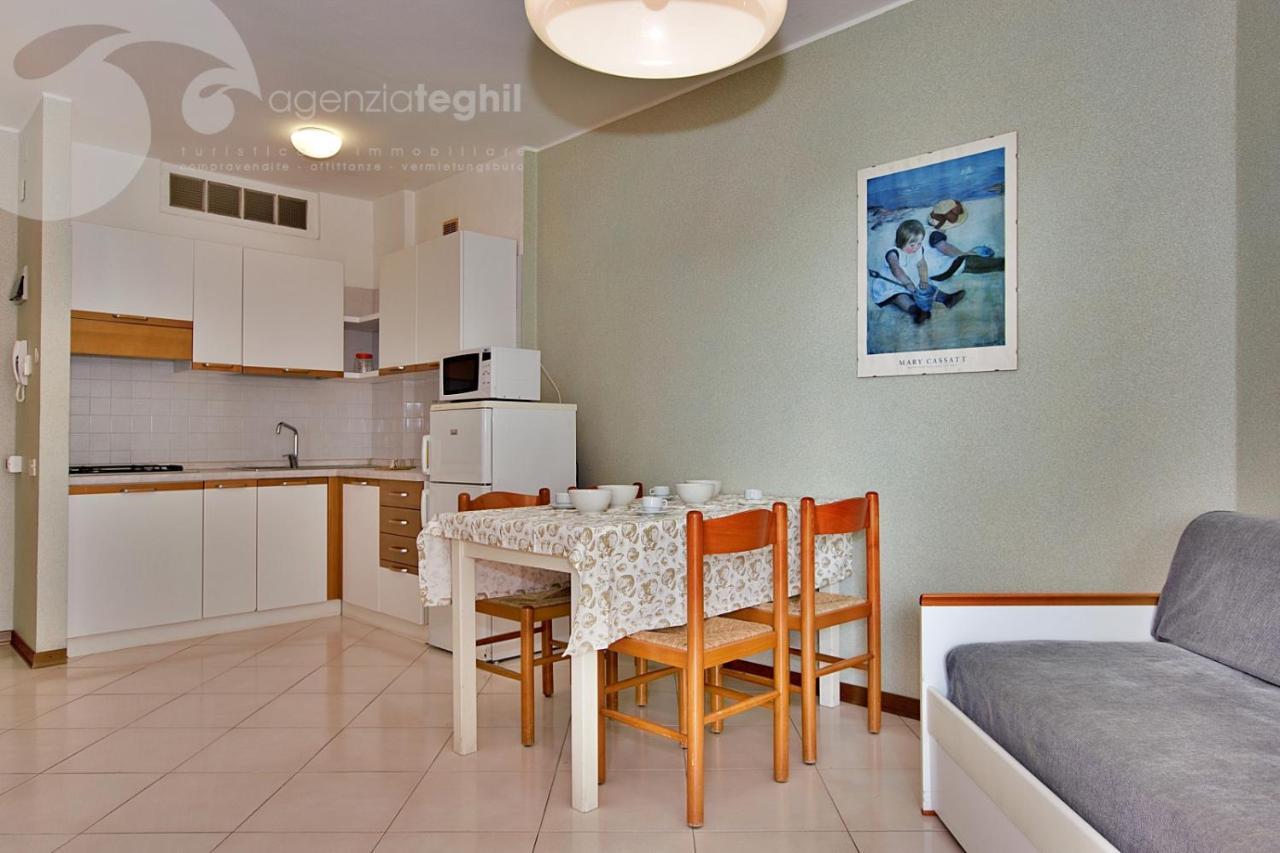 Condominio Cristallo Lignano Sabbiadoro Extérieur photo