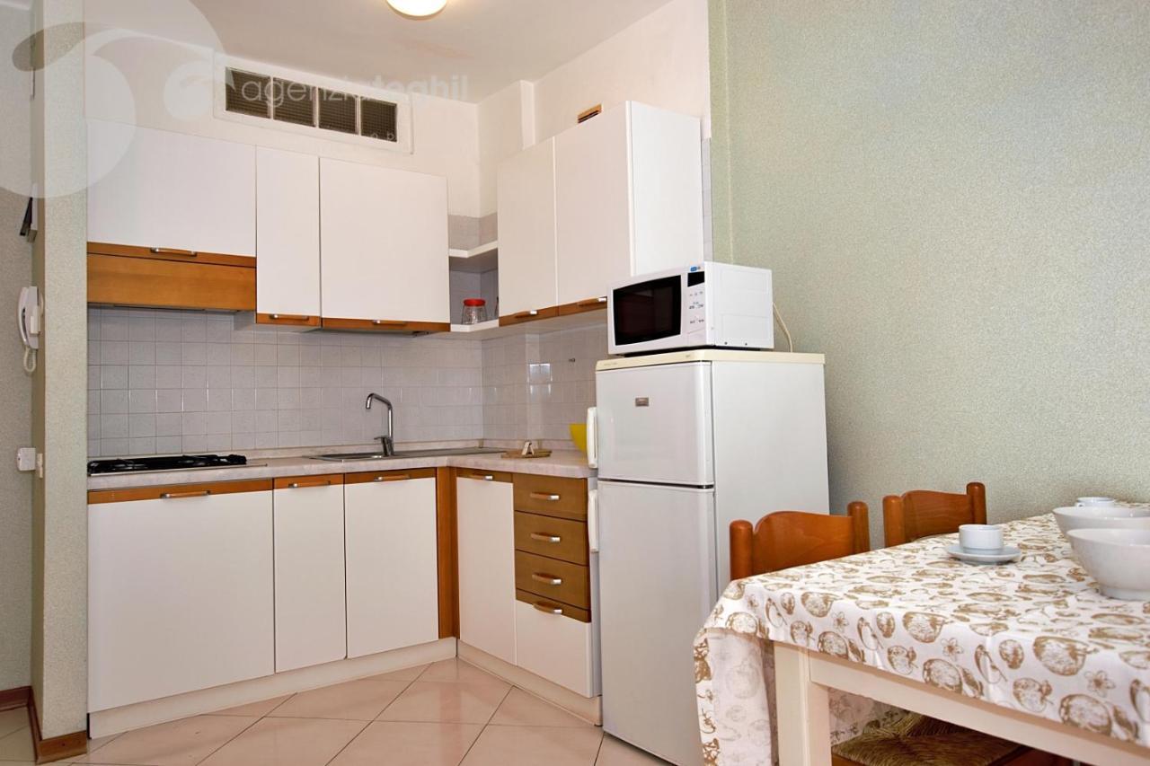 Condominio Cristallo Lignano Sabbiadoro Extérieur photo